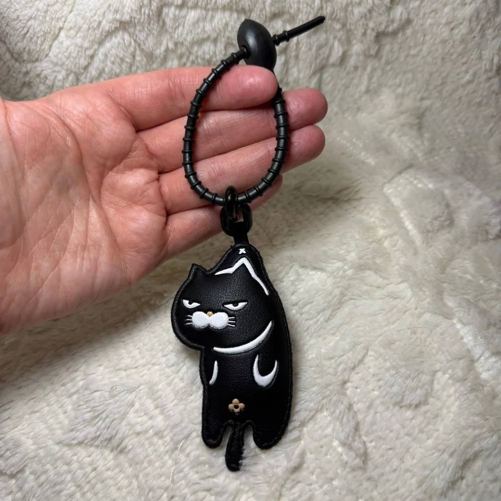 Black Grumpy Cat Faux Leather Keychain Handbag Charm with Rubber Tie, NWT